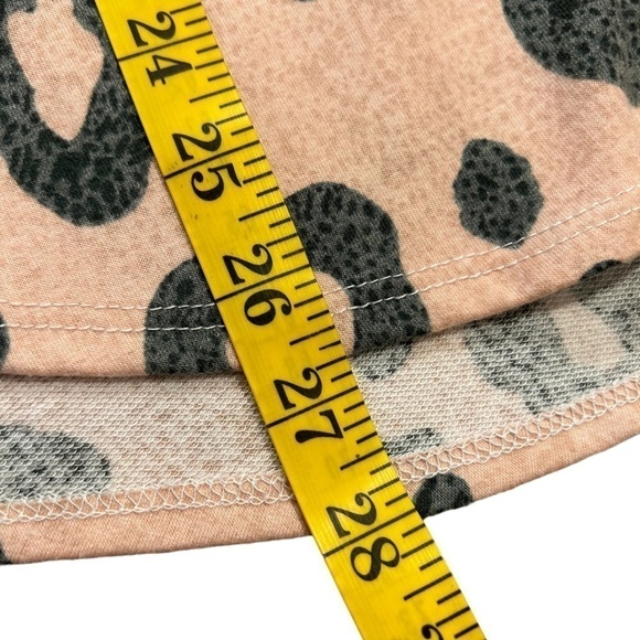 Hopely Leopard Print Women’s Medium OVERSIZED - Picture 6 of 10